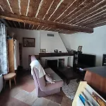 Apartamento Loue Maison De Village A Hyeres/ Les Borrels