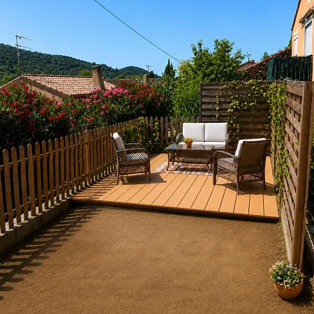 Loue Maison De Village A Hyeres/ Les Borrels Lejlighed